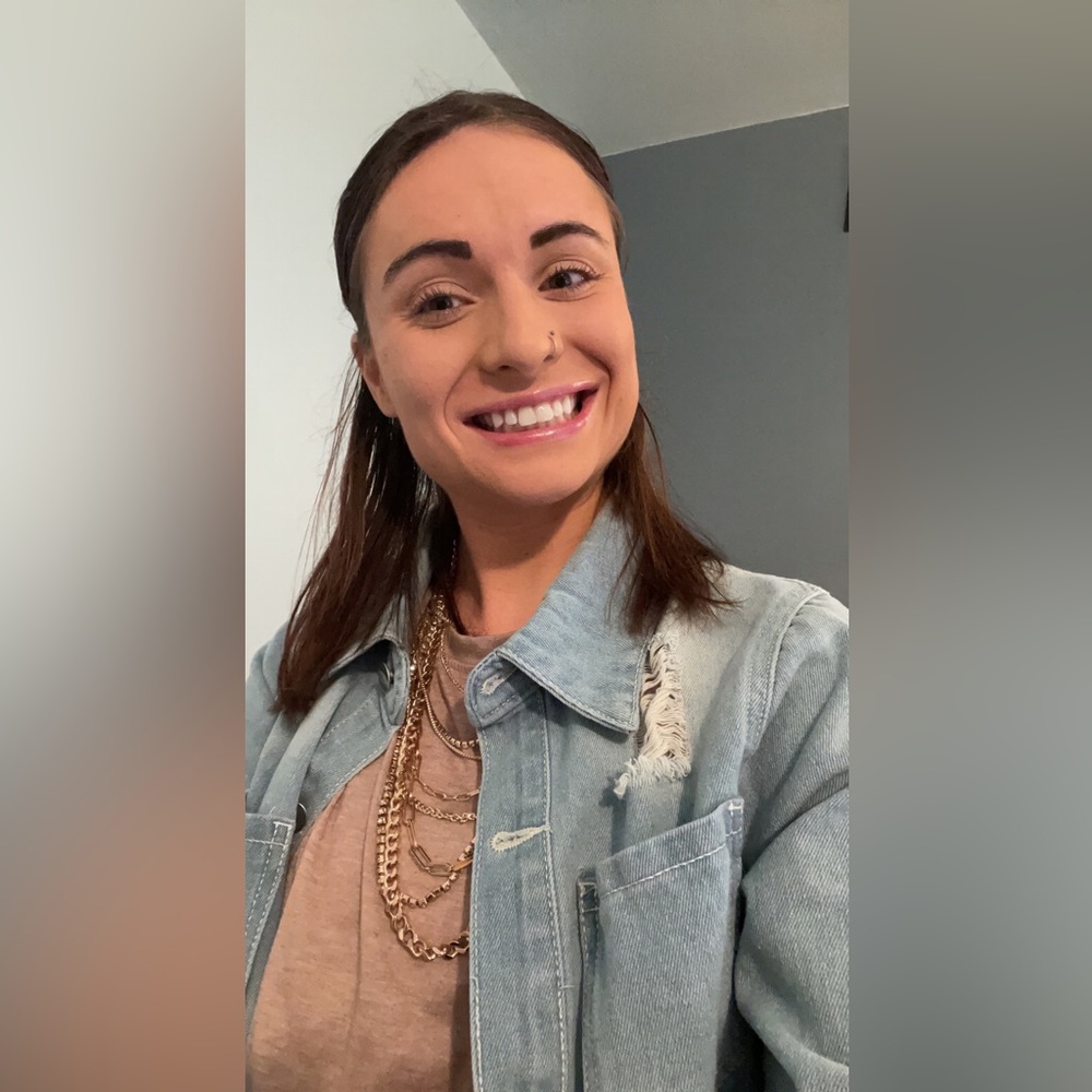 Meet your Posher, Emma